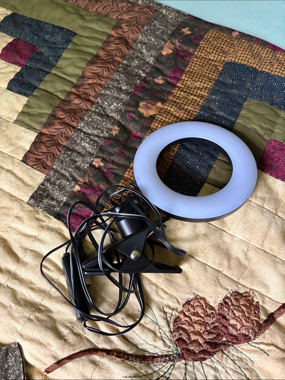 Clip-On LED Ring Light - Cool White